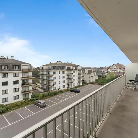 Golden I F2 Apartmán *